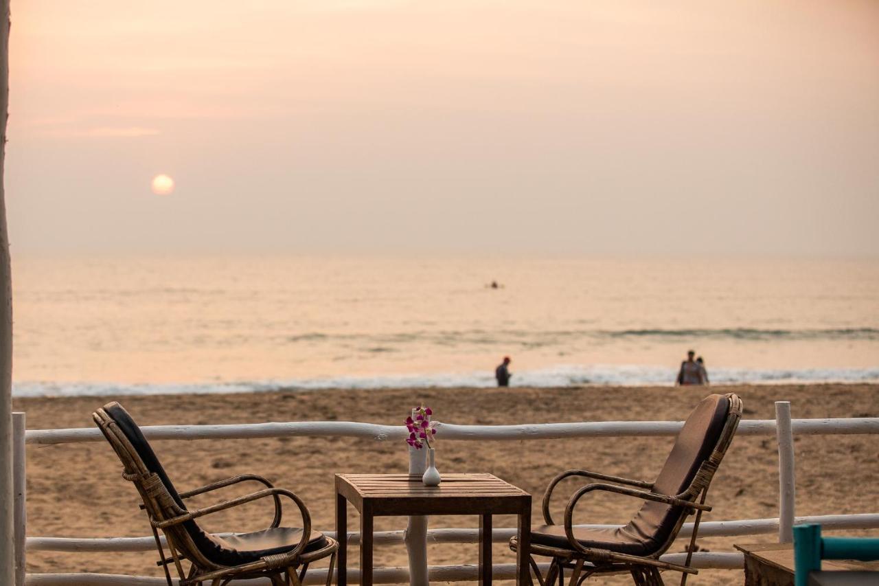 Agonda Shell Beach Resort カナコナ エクステリア 写真