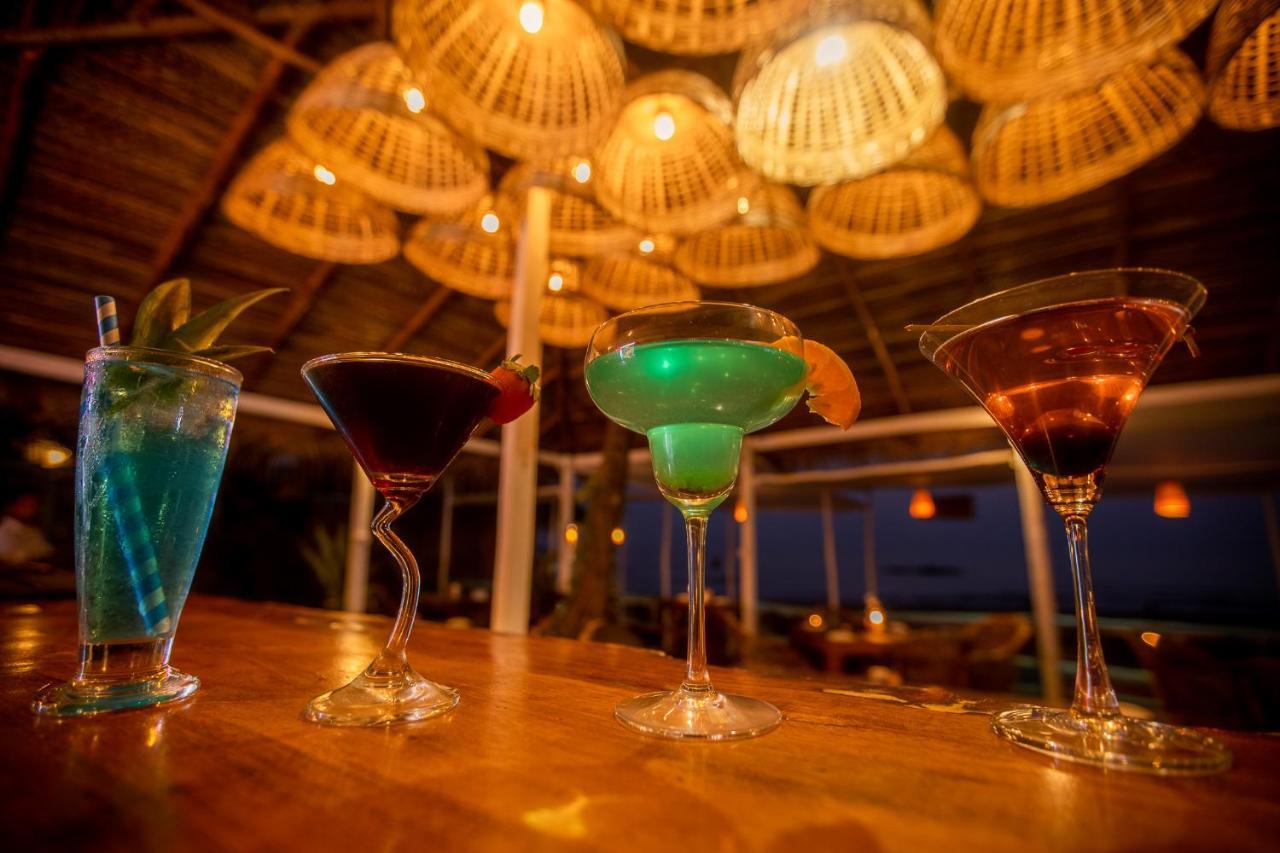 Agonda Shell Beach Resort カナコナ エクステリア 写真